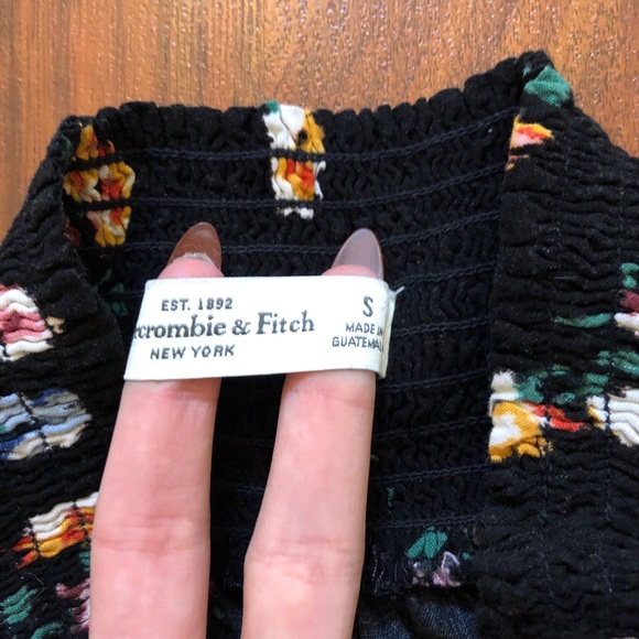 A&F Floral Wide Leg Pants - Picture 4 of 4